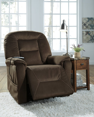 Samir Signature Design by Ashley Recliner image