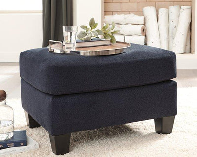 Creeal Heights Benchcraft Ottoman image