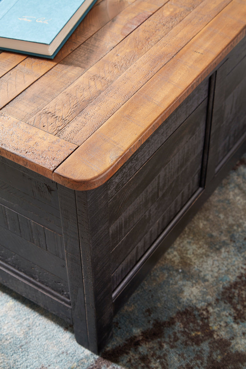 Dashbury Storage Trunk - Dream Furniture Outlet