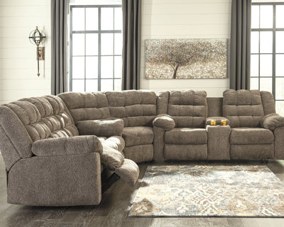 Workhorse Signature Design by Ashley 3-Piece Reclining Sectional image