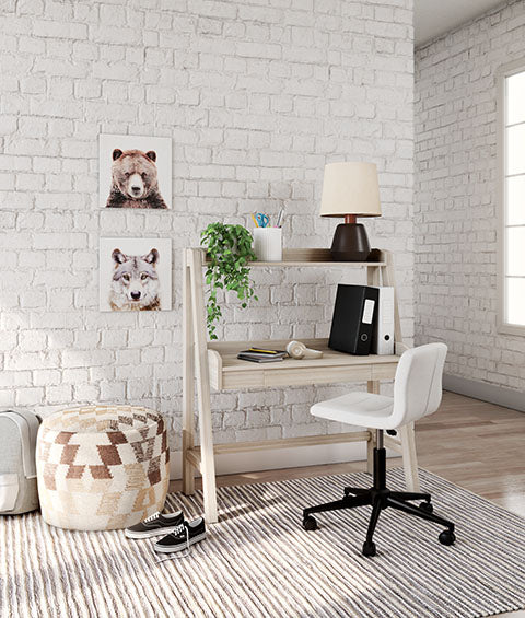 Blariden Desk W/Hutch - Dream Furniture Outlet