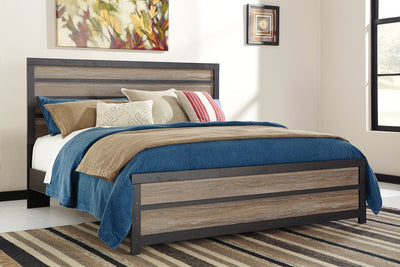 Harlinton Signature Design by Ashley Bed image