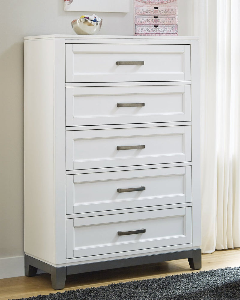 Brynburg Benchcraft Five Drawer Chest image