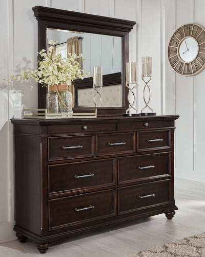 Brynhurst Signature Design by Ashley Bedroom Mirror image