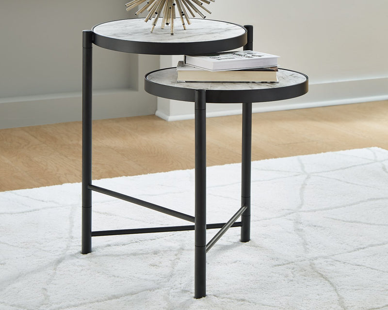 Plannore Signature Design by Ashley Round End Table image