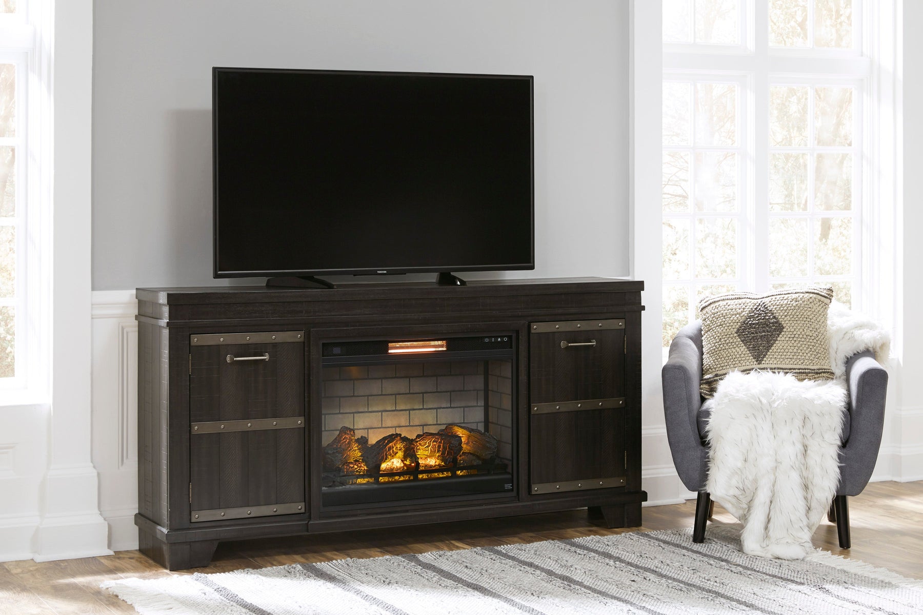 Noorbrook 72 shop tv stand